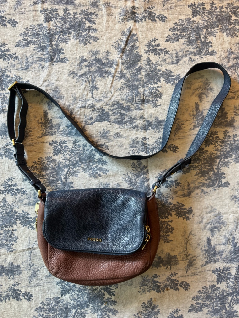 Fossil Blue and Brown Leather Crossbody Purse